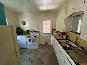 602 Dartmouth Dr NE in Albuquerque, NM - Building Photo - Building Photo