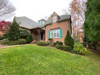 330 Coventry Park Ln in Winston-Salem, NC - Foto de edificio - Building Photo