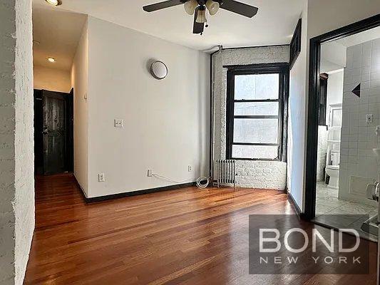 520 E 14th St in New York, NY - Building Photo - Building Photo