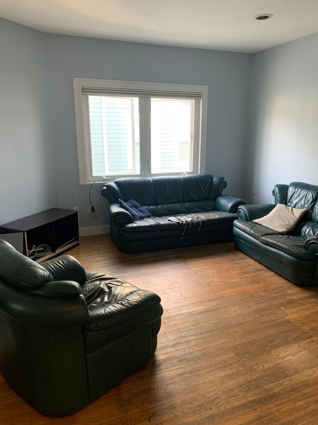 156 Powder House Blvd, Unit 1