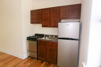 4551 N Damen Ave in Chicago, IL - Building Photo - Building Photo