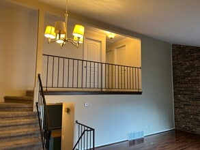 239 N Hager Ave in Barrington, IL - Building Photo - Building Photo