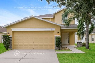 10613 Shady Preserve Dr in Riverview, FL - Building Photo