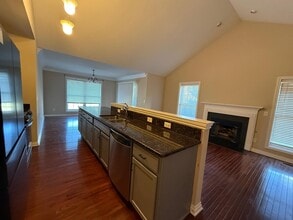 5705 Hampshire Ln in Ypsilanti, MI - Building Photo - Building Photo