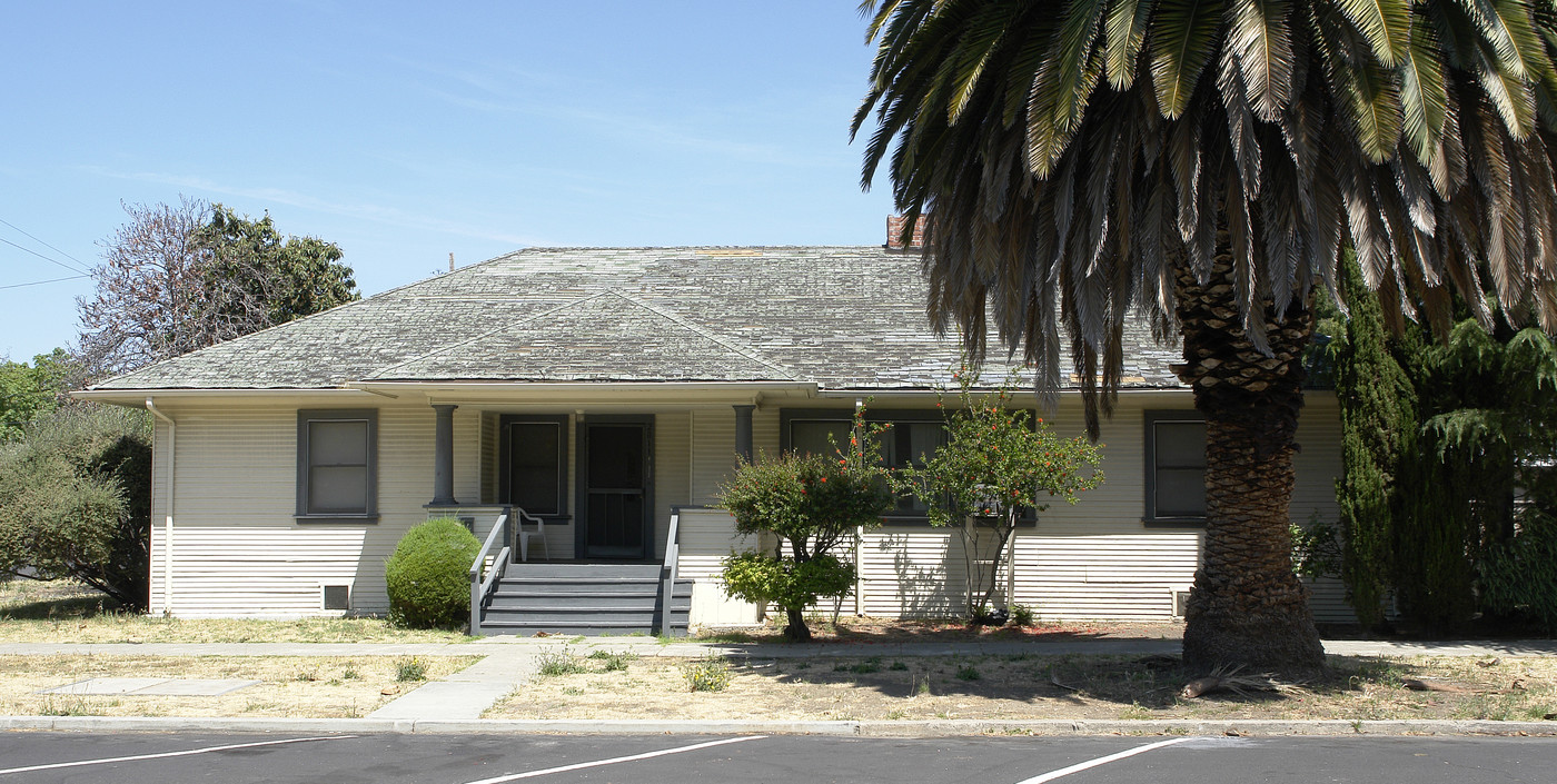 2011-2013 Pacheco St in Concord, CA - Building Photo