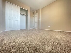 11978 Tomales Bay St in Las Vegas, NV - Building Photo - Building Photo