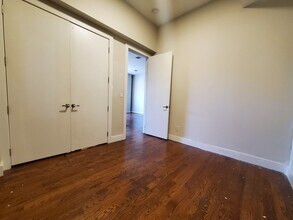 409 Ocean Ave in Jersey City, NJ - Building Photo - Building Photo