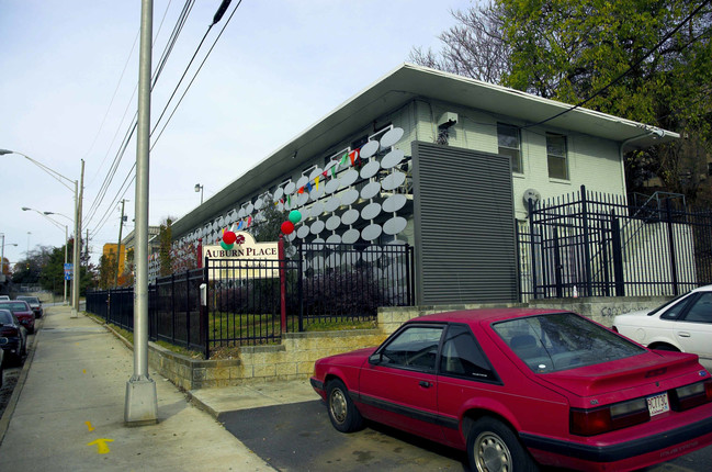 Auburn Place Apartments in Atlanta, GA - Building Photo - Building Photo