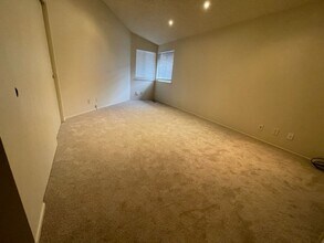 6030 Diplomat Dr in Reno, NV - Building Photo - Building Photo