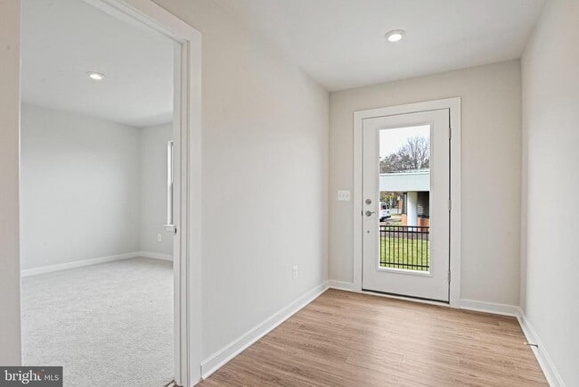 2172 Glacier Rd in Herndon, VA - Building Photo - Building Photo