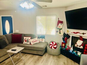 16726 Lacy St in Victorville, CA - Building Photo - Building Photo