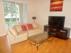 15025 Michelangelo Blvd in Delray Beach, FL - Building Photo - Building Photo