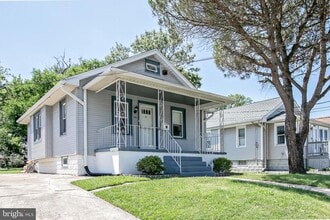 34 Valley Rd in Mt Ephraim, NJ - Building Photo - Building Photo