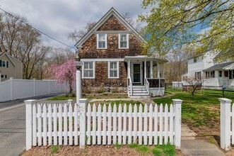 44 Custer St in Rockland, MA - Building Photo - Building Photo