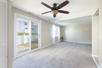 267 Deepwood Dr in Wadsworth, OH - Building Photo - Building Photo