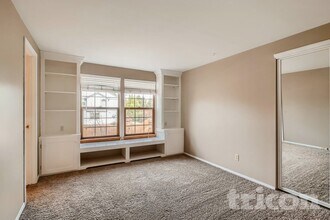 5752 S Ouray Ct in Centennial, CO - Building Photo - Building Photo