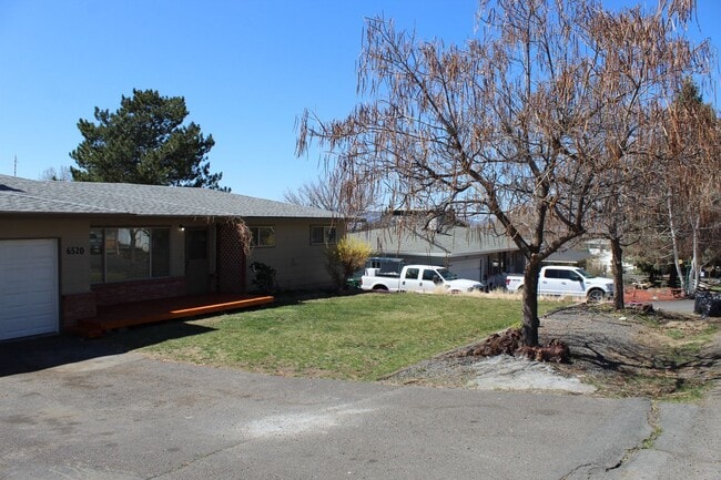 6520 Climax Ave in Klamath Falls, OR - Building Photo - Building Photo