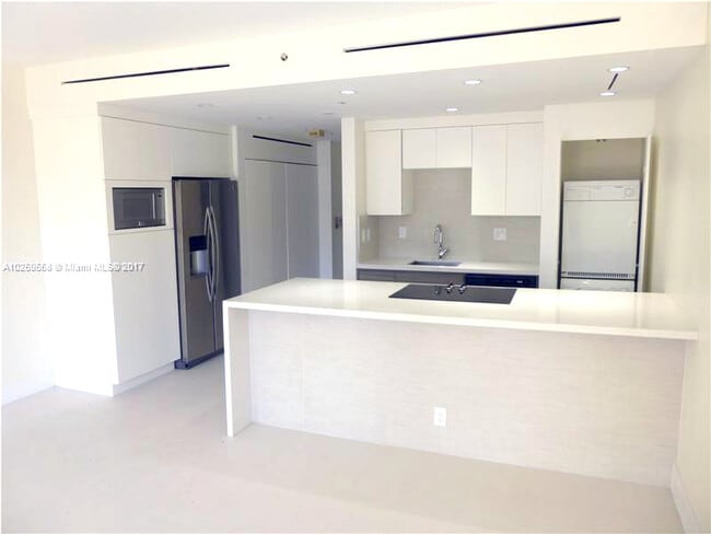 property at 520 Brickell Key Dr