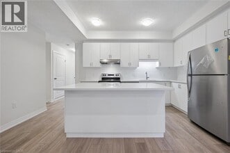 21 REVERIE Wy in Kitchener, ON - Building Photo - Building Photo