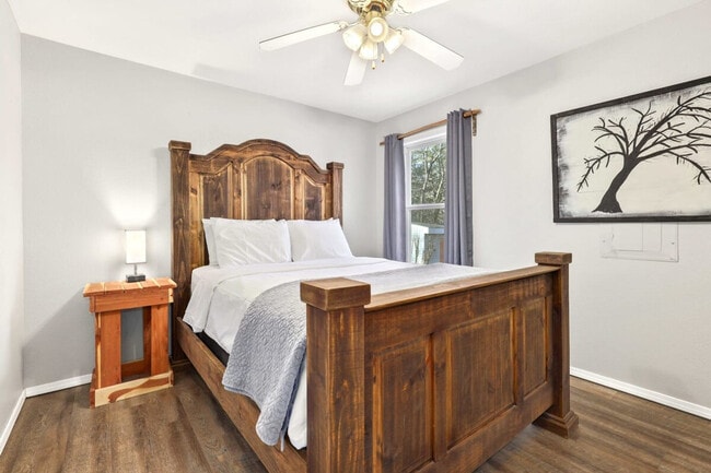 17223 Clyde Brown Rd