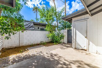 3011 N 38th St in Phoenix, AZ - Building Photo - Building Photo