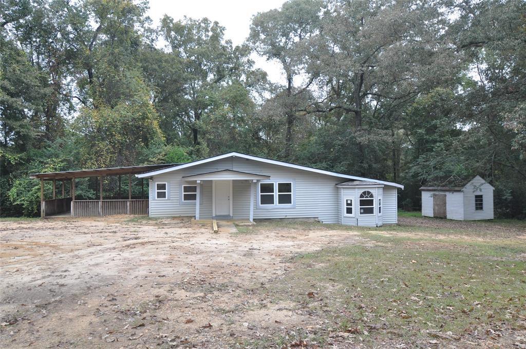 4930 Ward Rd in Elmore, AL - Building Photo