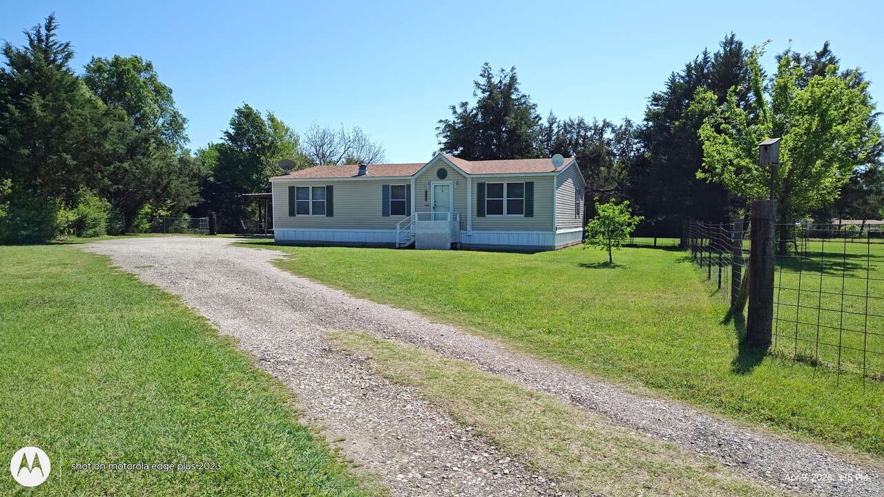 7143 Hudson Cemetery Rd in Mansfield, TX - Building Photo