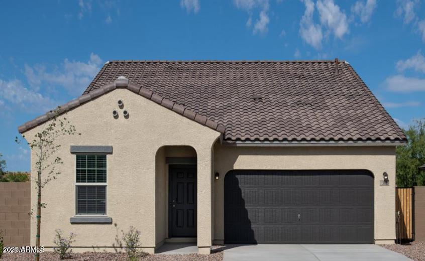 390 S Verdad Ln in Casa Grande, AZ - Foto de edificio