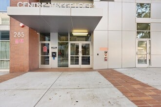 285 W 6th St, Unit 505 in Los Angeles, CA - Foto de edificio - Building Photo