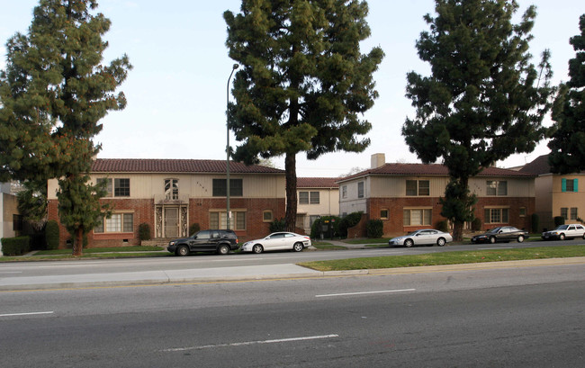 4285-4293 Leimert Blvd in Los Angeles, CA - Building Photo - Building Photo