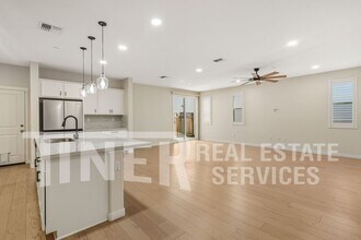 632 Whitewater Wy in West Sacramento, CA - Building Photo - Building Photo