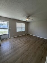 101 Water St in Bayboro, NC - Building Photo - Building Photo