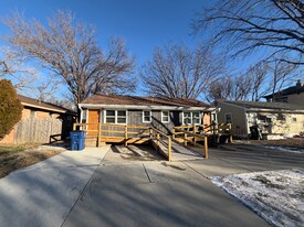 637 S 3rd St in Salina, KS - Building Photo