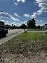 1611 Nutwood St in Bowling Green, KY - Building Photo - Building Photo