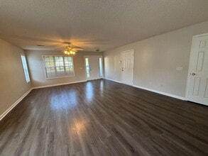 165 Radford Cir in Dothan, AL - Building Photo - Building Photo