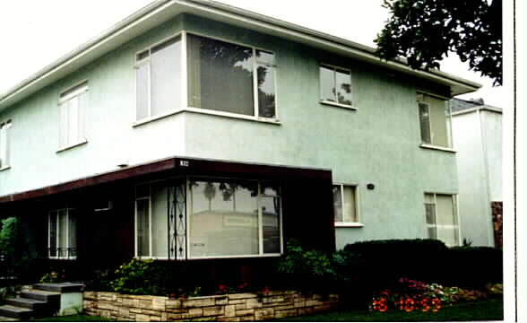 632 E Carson St in Long Beach, CA - Building Photo