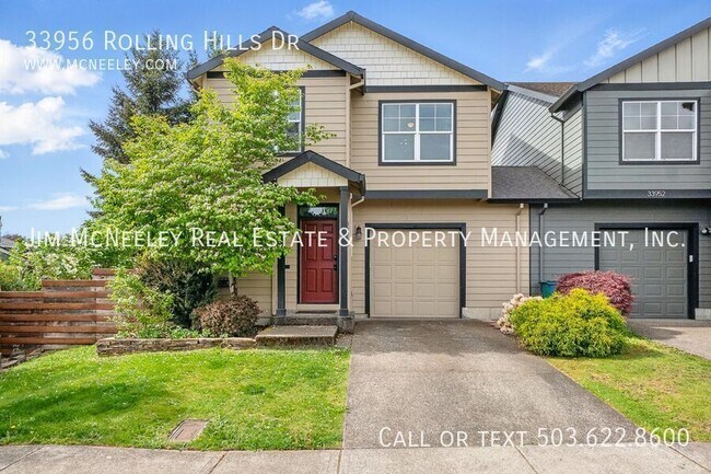 33956 Rolling Hills Dr in Scappoose, OR - Building Photo - Building Photo
