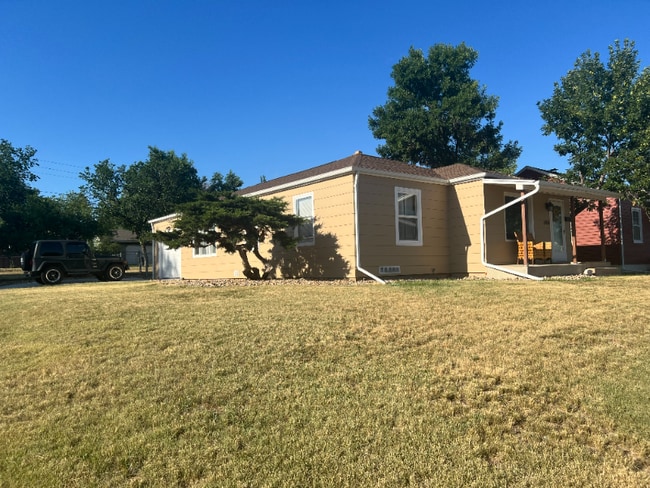 240 St Andrew St in Rapid City, SD - Foto de edificio - Building Photo