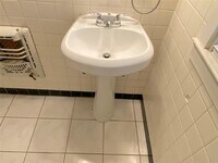 4001 Austin St photo'