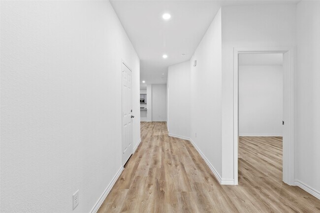 12384 Lake Conroe Hills Dr in Willis, TX - Building Photo - Building Photo