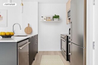 108 Downing St in Brooklyn, NY - Building Photo - Building Photo