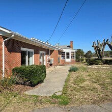 29093 Arlington Rd in Cape Charles, VA - Building Photo - Building Photo