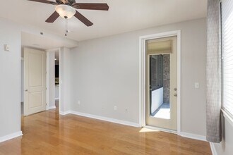 200 Manufacturers Rd in Chattanooga, TN - Building Photo - Building Photo