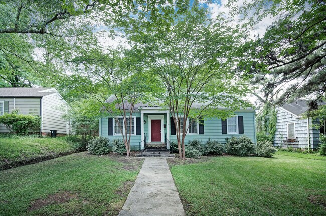 1839 St Mary St in Jackson, MS - Building Photo - Building Photo