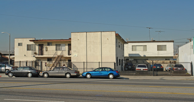 3129 Venice Blvd in Los Angeles, CA - Building Photo - Building Photo