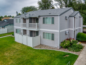 Western Classic Apartments in Payette, ID - Building Photo - Building Photo