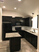 5802 Luminous Ln in Killeen, TX - Building Photo - Building Photo