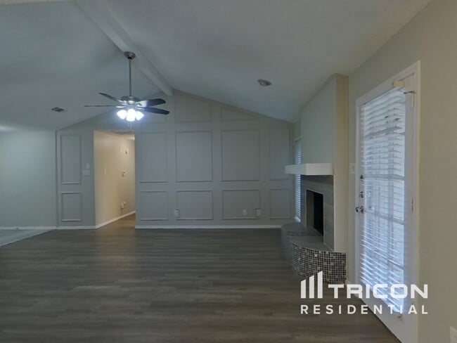 3910 Lillie St in Sachse, TX - Building Photo - Building Photo