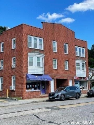 173 Main St in Northport, NY - Building Photo