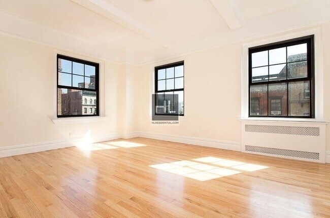 Christopher Street in New York, NY - Building Photo - Building Photo